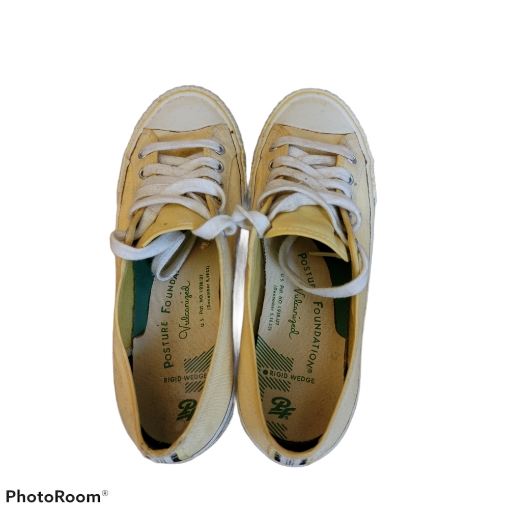 PF Posture Foundation Sneaker
